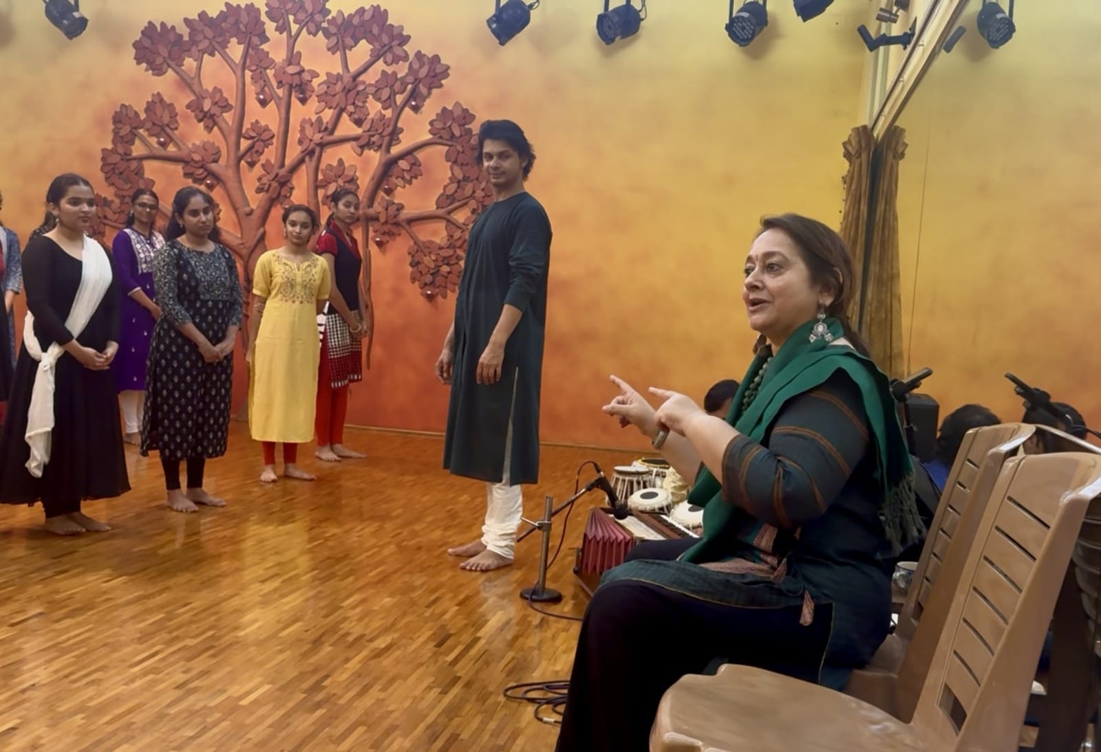 Gurus Maulik Shah & Ishira Parekh — Kathak workshop at ADC
