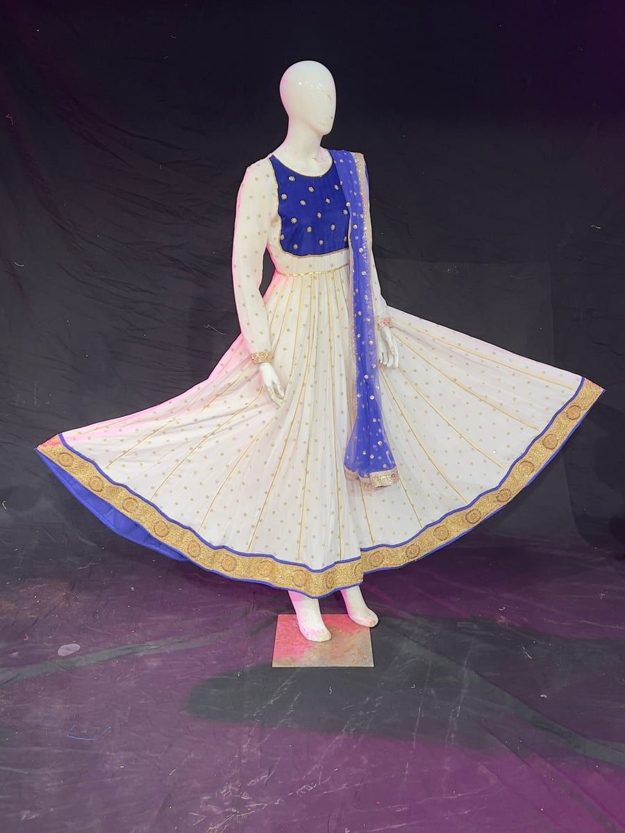 Dance costume from the Abhinava studio