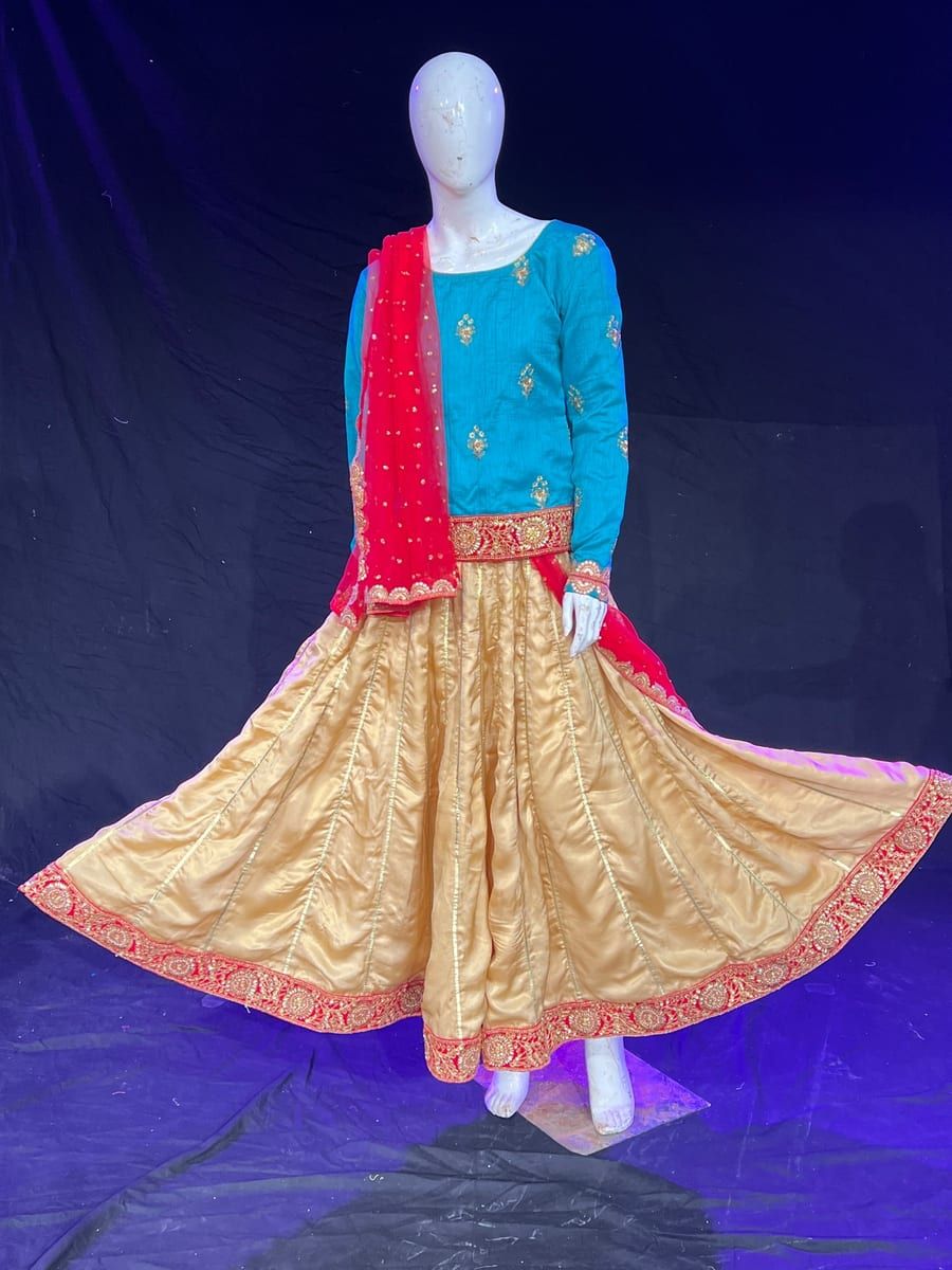 Dance costume from the Abhinava studio
