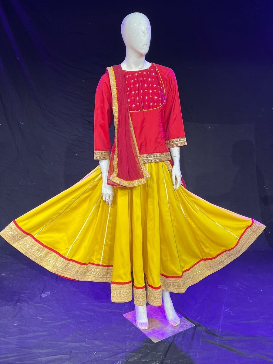 Dance costume from the Abhinava studio