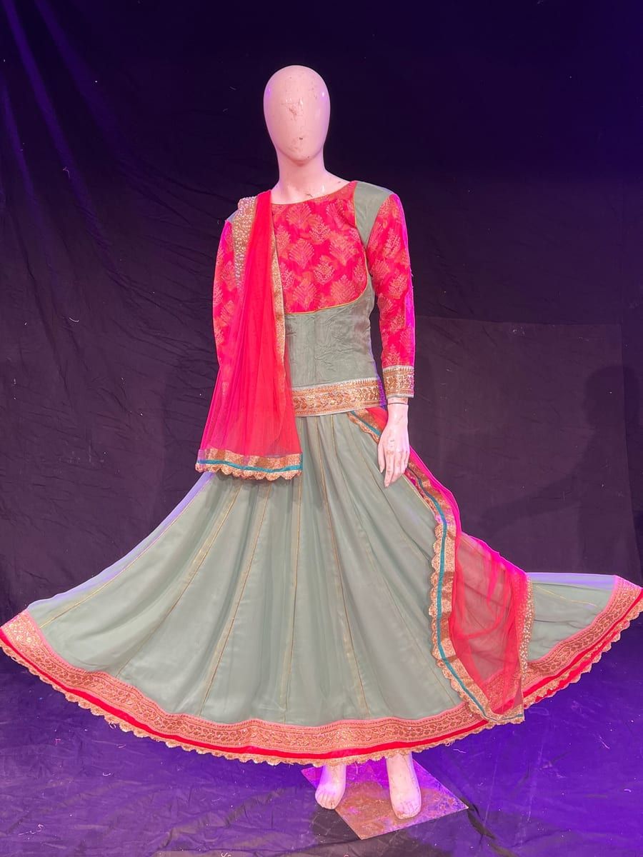 Dance costume from the Abhinava studio